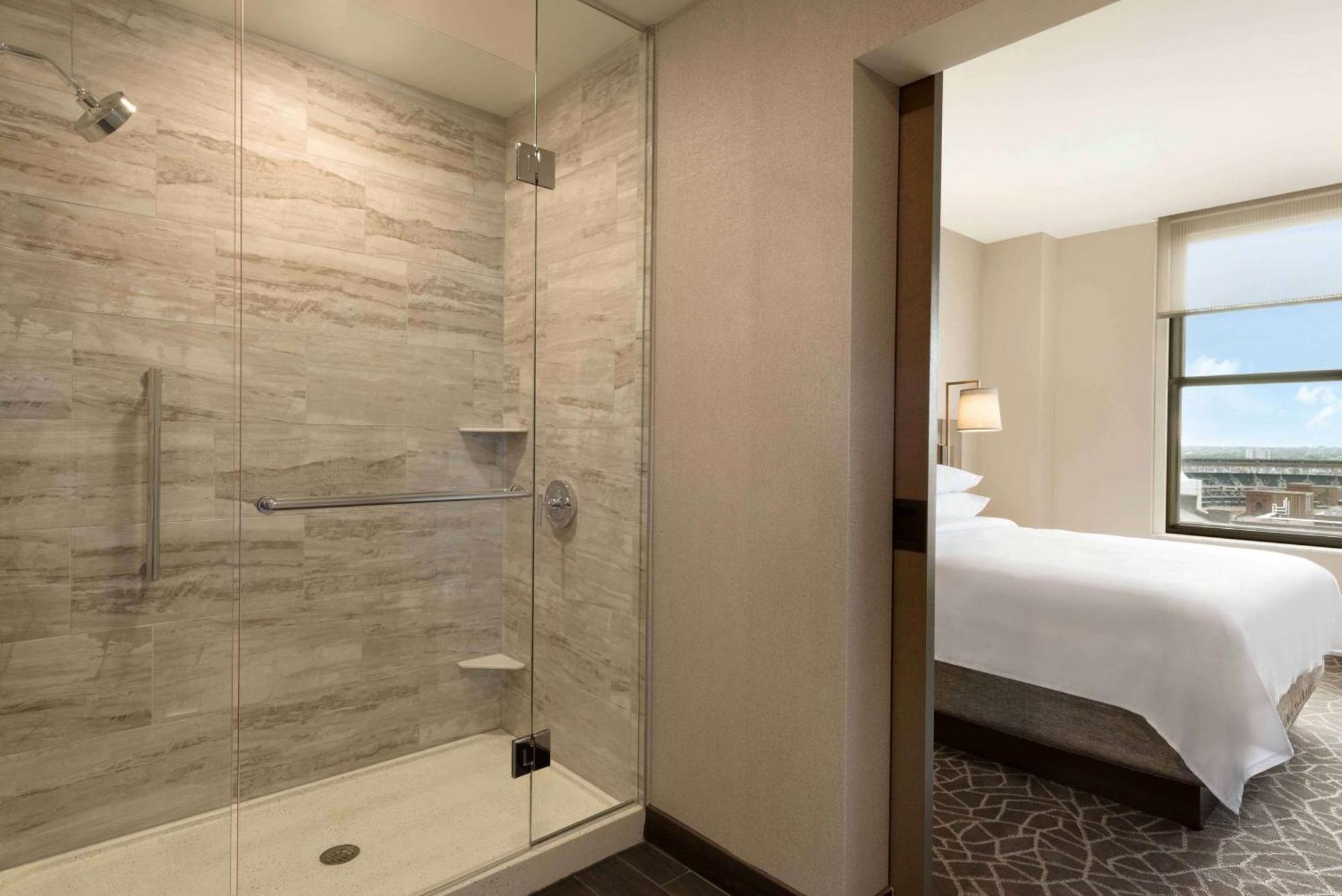 Embassy Suites By Hilton Minneapolis Downtown Hotel Zewnętrze zdjęcie